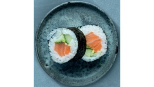 78. Spicy Salmon Futomaki -...